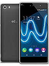 Best available price of Wiko Fever SE in Brazil